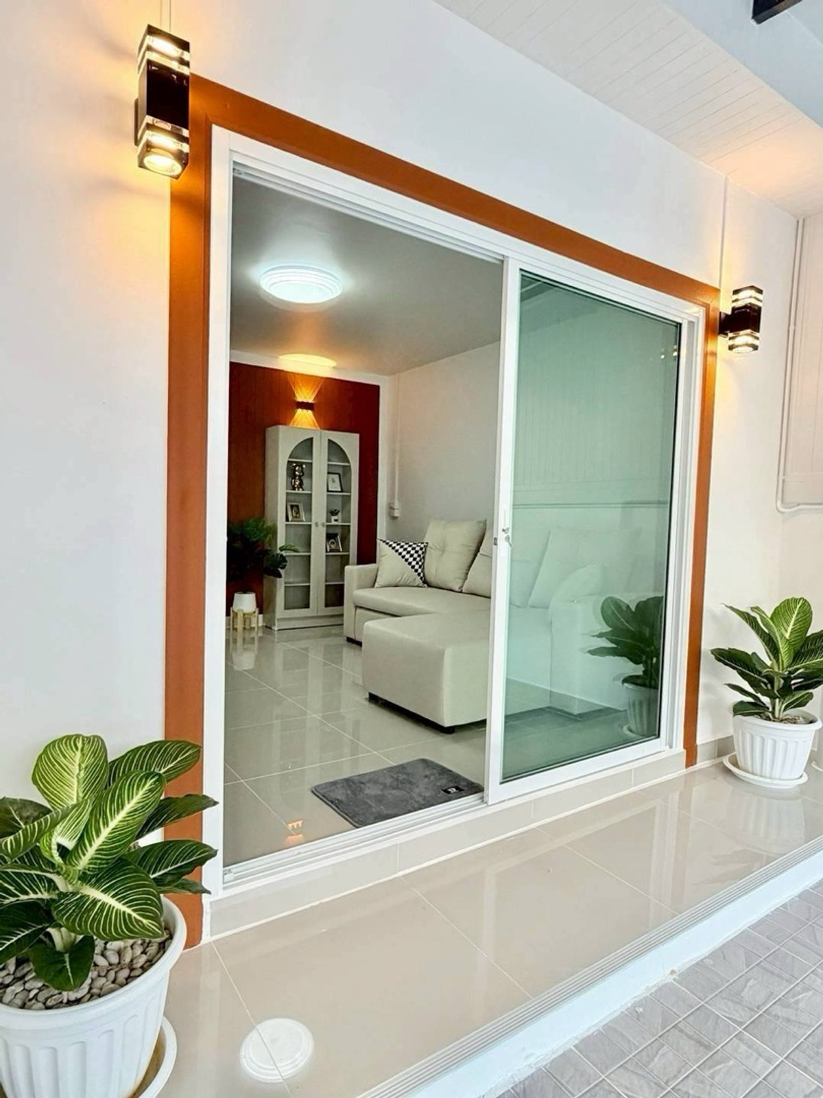 ขายบ้านนนทบุรี บางใหญ่ บางบัวทอง : ฟรีค่าธรรมเนียมการโอนภาษีและอากร