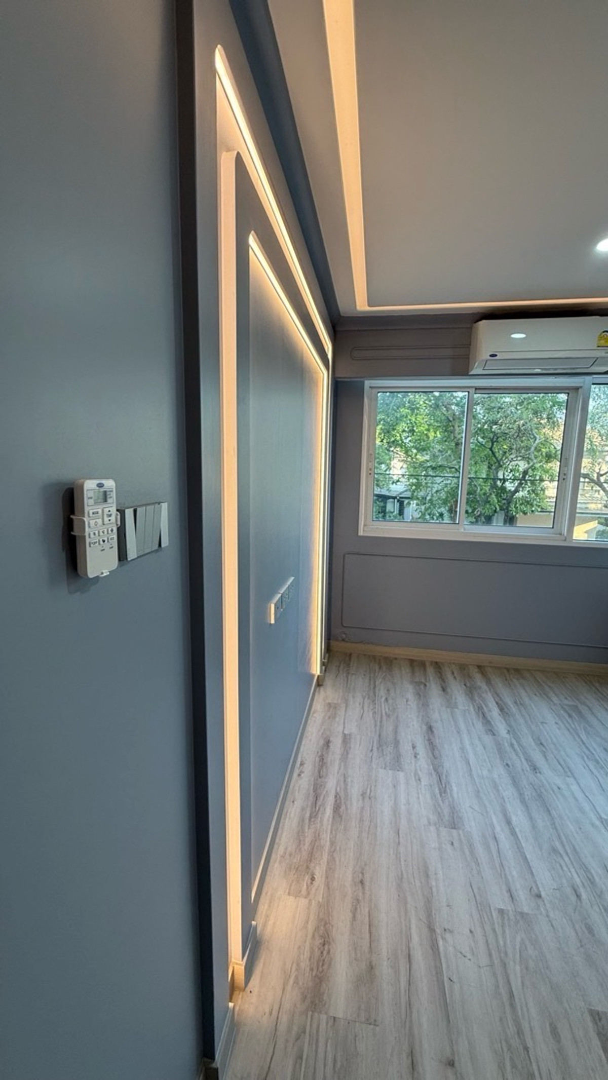 ให้เช่าคอนโดเลียบทางด่วนรามอินทรา : For rent JW. Sriwara 2 bed 2 bath 58 sqm 20,000 ให้เช่า 2 นอน 2 น้ำ 58 ตรม 20,000