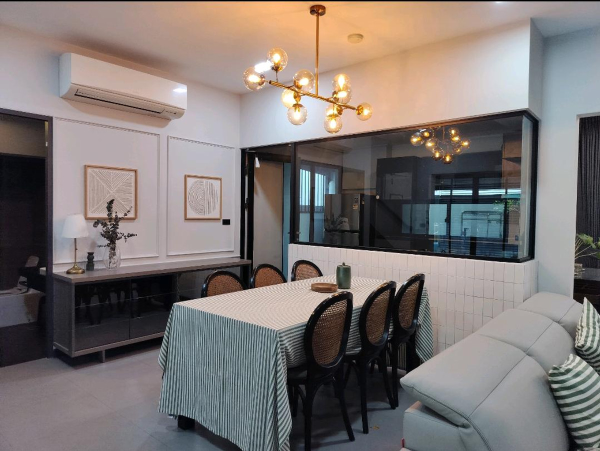 ทาวน์โฮมบางนา แบริ่ง ลาซาล : บ้านสวยตกแต่งพร้อมอยู่ วีเว่ทาวโฮม บางนา กม.7 Tel: 083-966-3665