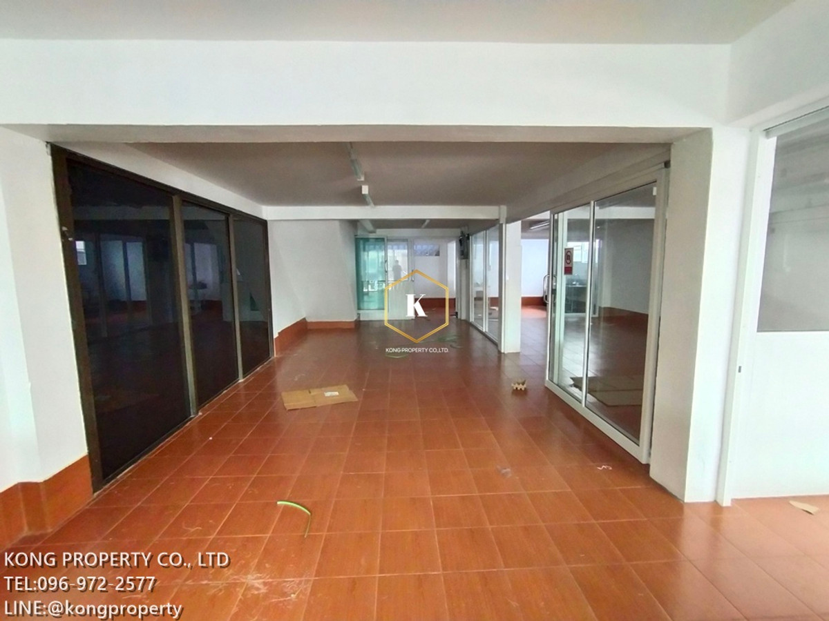 For RentWarehouseBang kae, Phetkasem : Factory for rent, food production, cosmetics production, Phetkasem 69, Nong Khaem, Bangkok