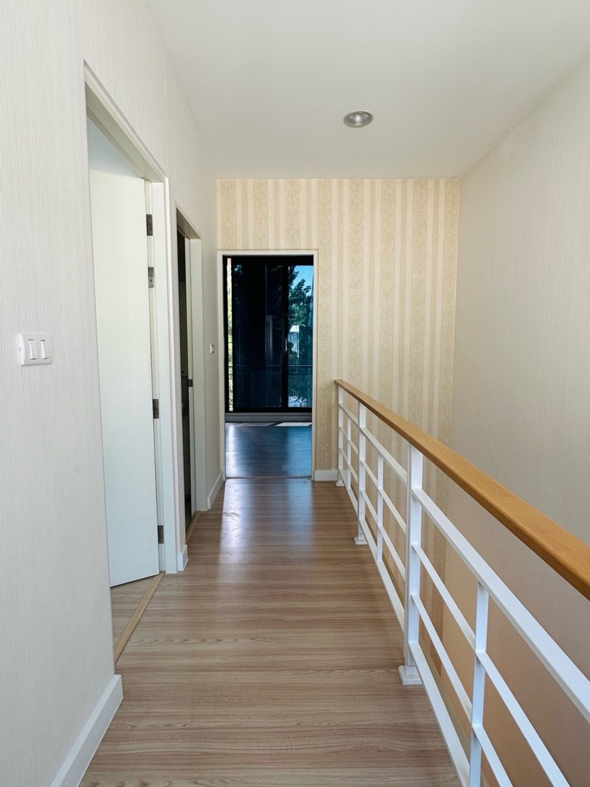 For RentTownhomeNawamin, Ramindra : Townhome for rent Baan Klang Muang Nawamin 42 Newly decorated, very beautiful Fully furnished, ready to move in