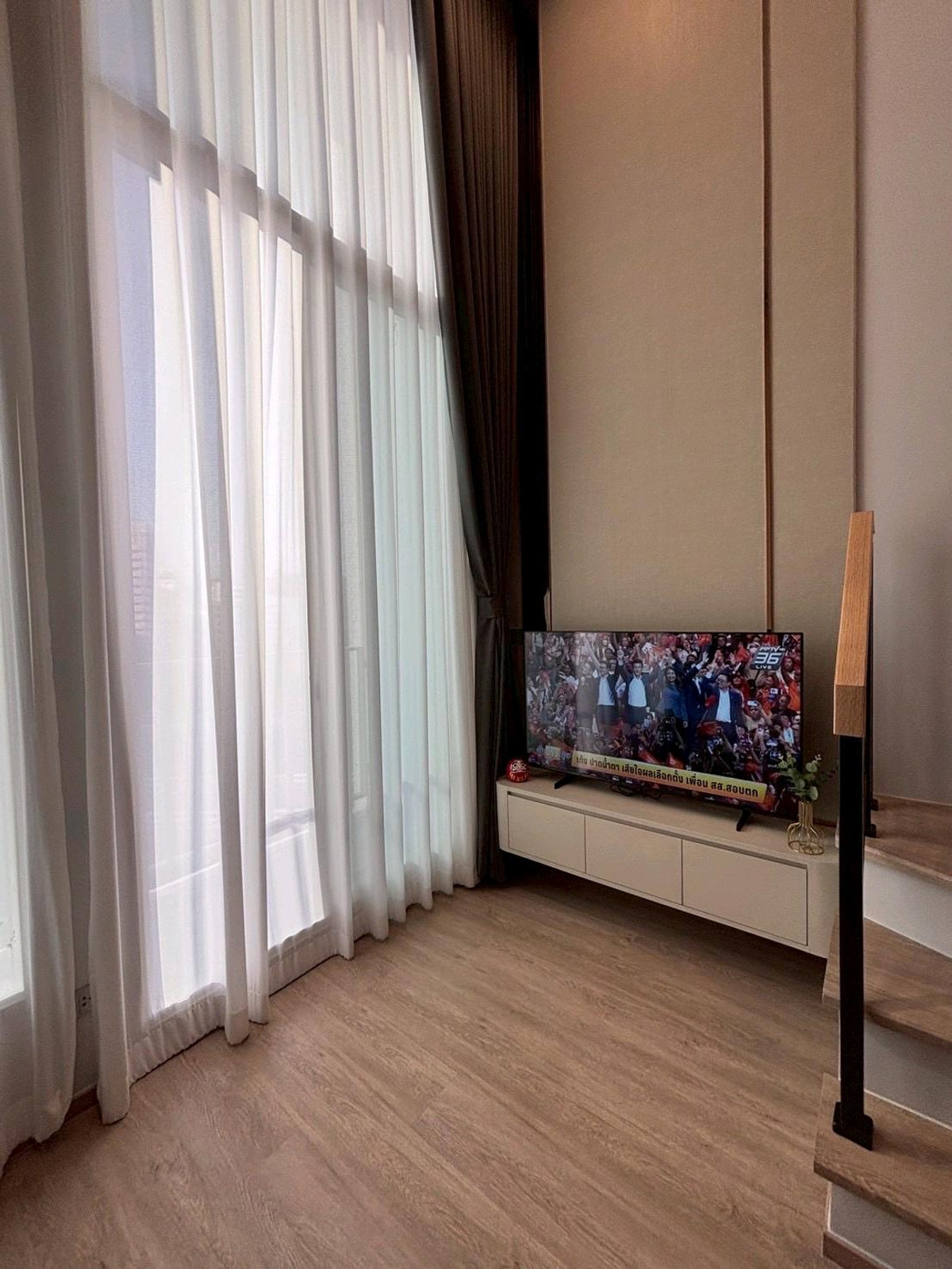 ขายคอนโดสยาม จุฬา สามย่าน : ให้เช่า culture chula ราคา 33,000 บาท สนใจติดต่อ 0654649497