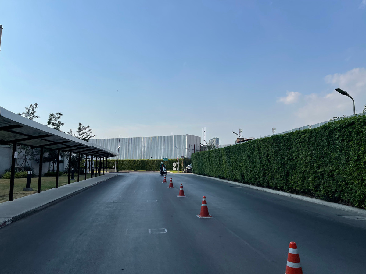 ให้เช่าร้านค้า/ตลาดนัดบางซื่อ วงศ์สว่าง เตาปูน : ให้เช่า “ ร้านค้า ” ใต้คอนโด -รีเจ้นท์  บางซ่อน 28