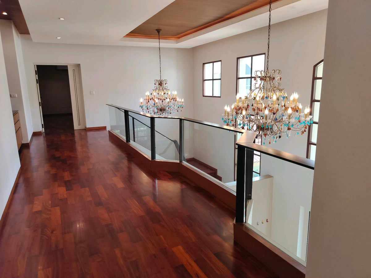 For RentHouseBangna, Bearing, Lasalle : Urgent Rent 4 Bedrooms private pool villa near Bangkok Patana school Call: 083-966-3665