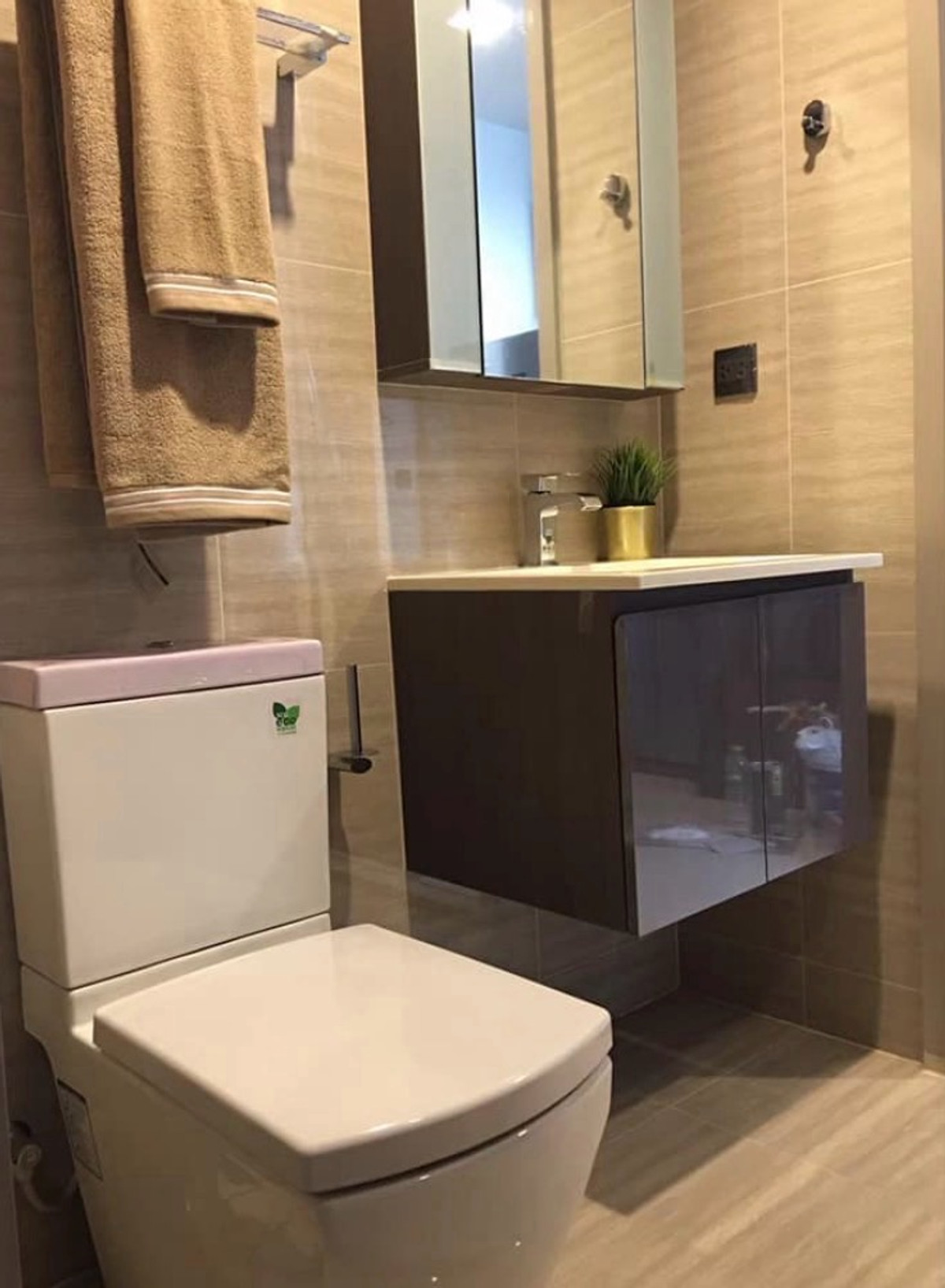 ให้เช่าคอนโดพระราม 9 เพชรบุรีตัดใหม่ RCA : #R9796 🎉 290369 ให้เช่าคอนโด THE LINE Asoke-Ratchada 