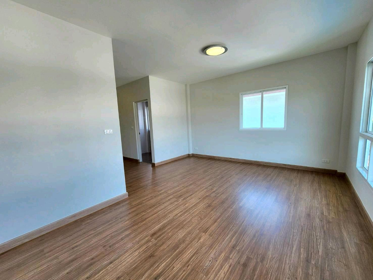 For SaleHouseRama5, Ratchapruek, Bangkruai : 🔥For sale Casa Premium Village Ratchaphruek-Rama 5, 3-story detached house, newly renovated, near the Bang Phlu BTS station.