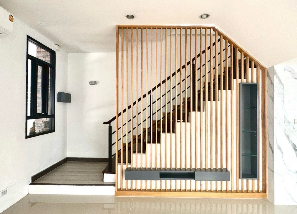 For RentTownhomeChaengwatana, Muangthong : 🔥 For rent 29,000 baht | Modern home office, 3.5 floors – spacious and newly decorated!‼️