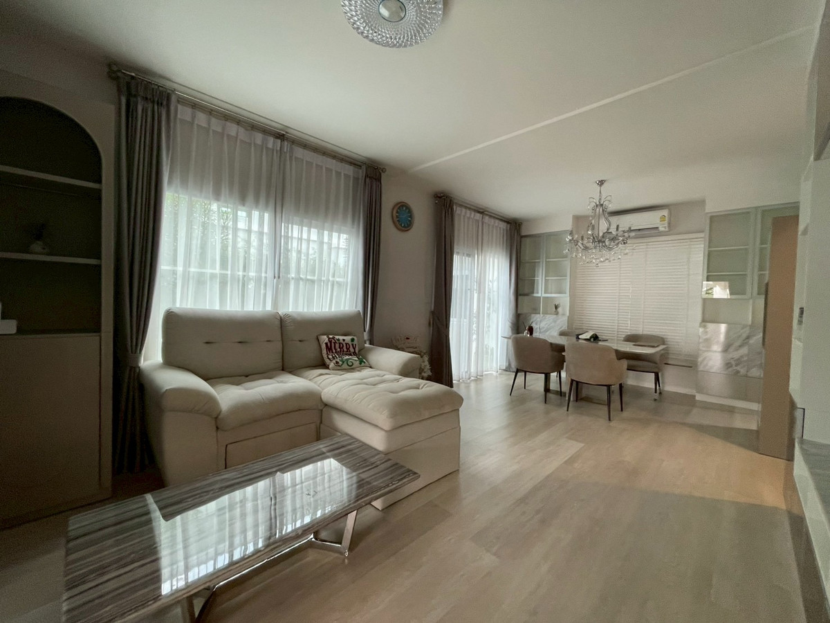 For SaleHousePathum Thani,Rangsit, Thammasat : 95886 - Single house for sale, Village Villaggio Rangsit-Klong 2, Villaggio Rangsit-Klong 2, beautiful house, new, ready to move in.