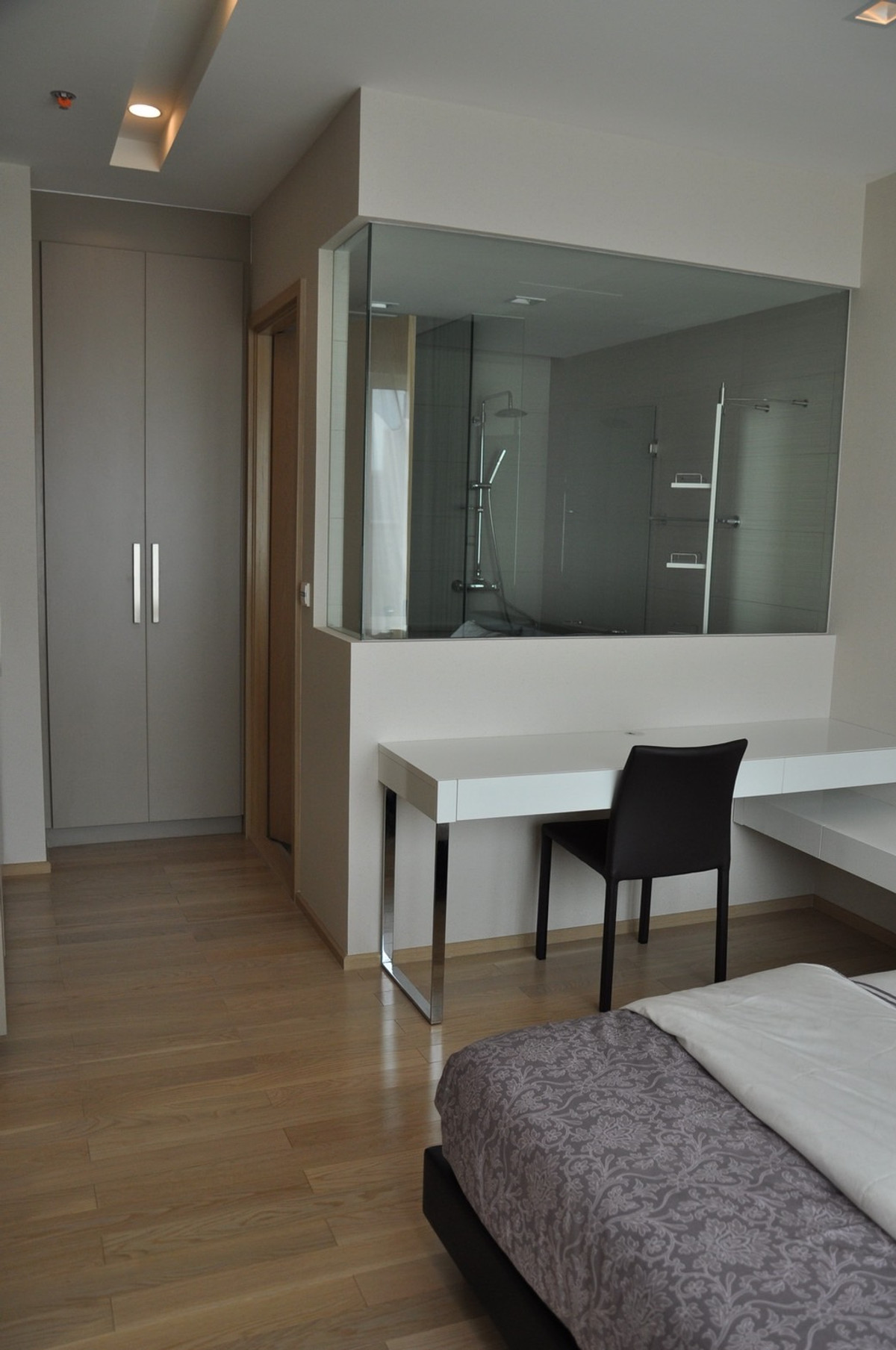 For RentCondoSukhumvit, Asoke, Thonglor : Multiple units available in this project—price is negotiable upon contract! Unit Available at Siri At Sukhumvit