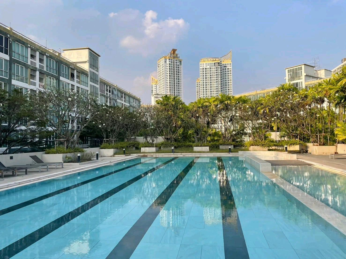 For RentCondoRama9, Petchburi, RCA : ✨ Beautiful room, prime location in the heart of the city, near MRT, ready to move in immediately!