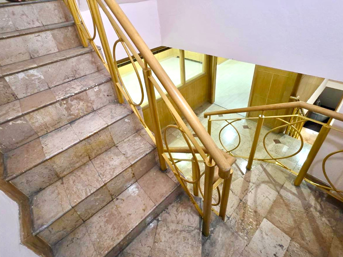 For SaleShop HouseVipawadee, Don Mueang, Lak Si : Commercial Building Vibhavadi 2 / 7 Office Room (FOR SALE) BNS016