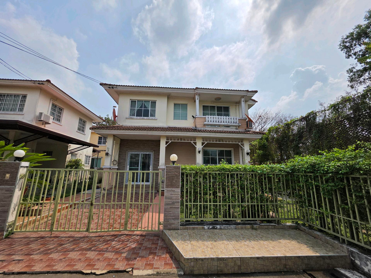 For SaleHousePathum Thani,Rangsit, Thammasat : 2-storey detached house for sale, 55 sq m, Chaiyaphruek Village 2, Tiwanon - Wongwaen, get a corner house, best price.