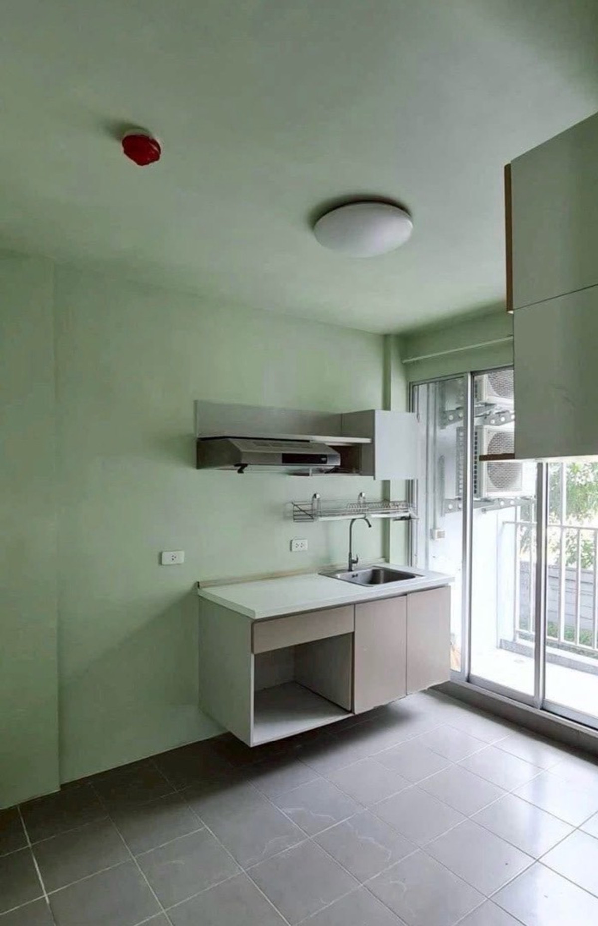 ให้เช่าคอนโดรามคำแหง หัวหมาก : 💙@condocurator 💙 📍ให้เช่า Dcondo Ramkhamhaeng 9 ราคาดี พร้อมเข้าอยู่ [BM0156]