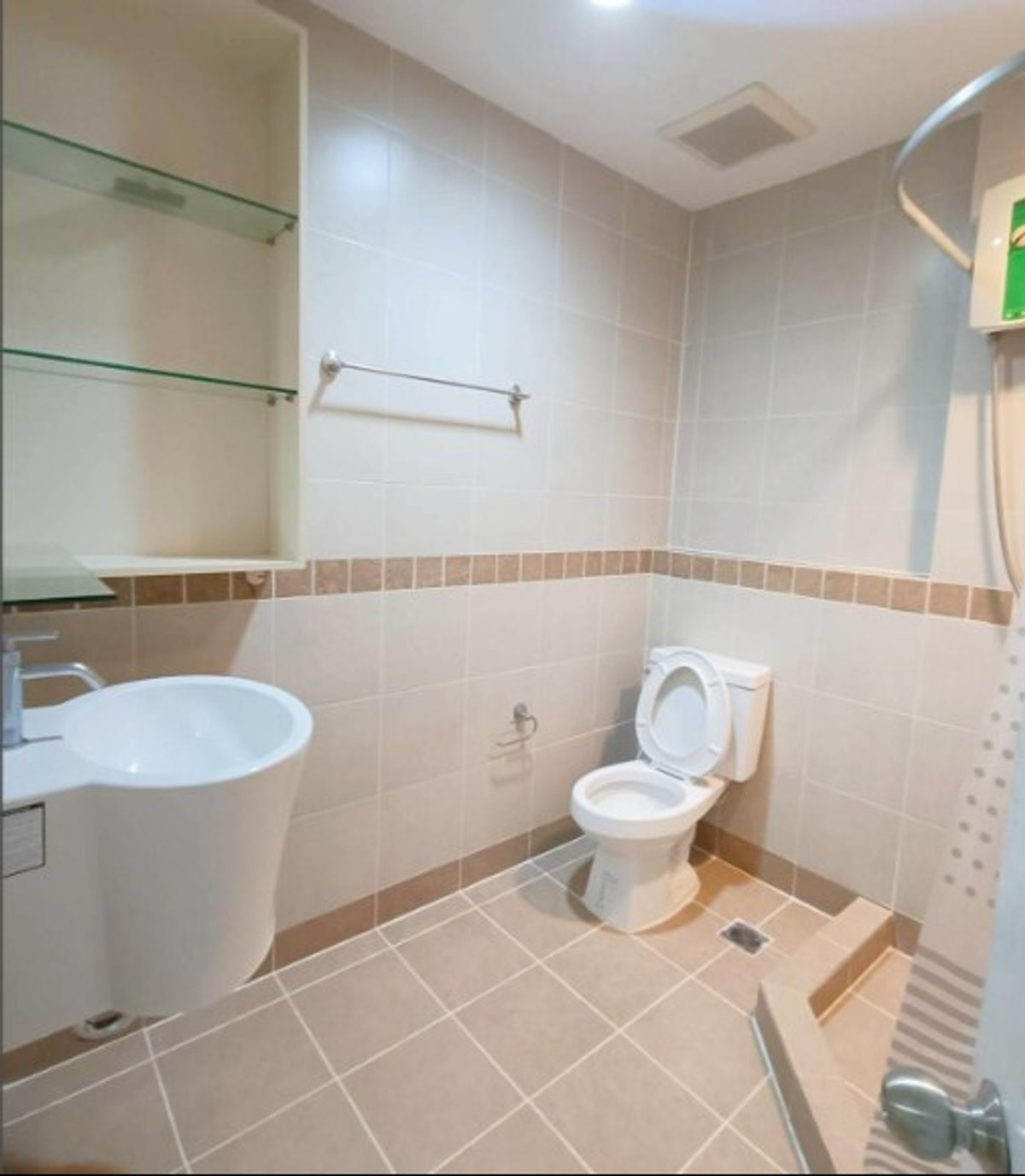 ให้เช่าทาวน์โฮมราษฎร์บูรณะ สุขสวัสดิ์ : 🔥 ให้เช่า ทาวน์โฮม The Pleno สุขสวัสดิ์ 30 🔥  📍 สุขสวัสดิ์ 30 เดินทางสะดวก  🛏 2 ห้องนอน 2 ห้องน้ำ + 2 ห้องทำงาน