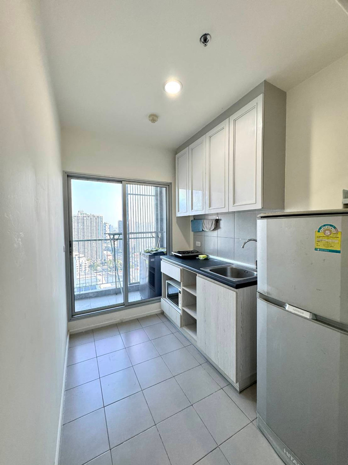 ให้เช่าคอนโดท่าพระ ตลาดพลู วุฒากาศ : *FOR RENT* Aspire สาทร-ท่าพระ ห้องสวย ( ห้องสวยใหม่น่าอยู่จองเลย!! ) พร้อมเข้าอยู่ ติด BTS ตลาดพลู