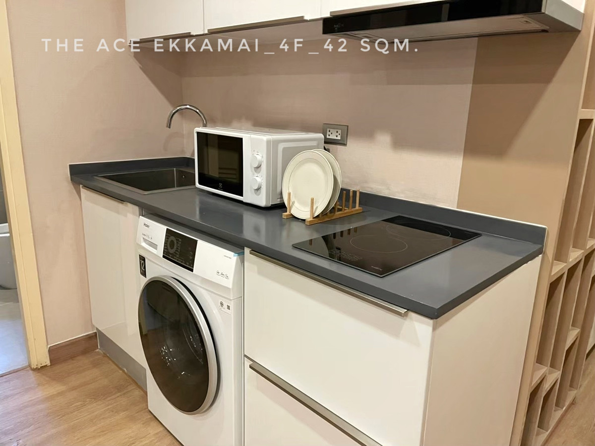 ให้เช่าคอนโดสุขุมวิท อโศก ทองหล่อ : 🎉ให้เช่าห้องคอนโด The Ace Ekkamai 1 ห้องนอน ใกล้รร.นานาชาติเอกมัย Donki Tops Supermarket Big C