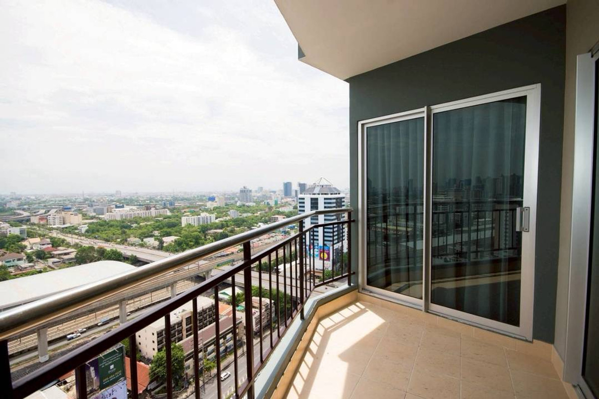 ขายคอนโดพระราม 9 เพชรบุรีตัดใหม่ RCA : Supalai Park Ekkamai - Thonglor / 2 Bedrooms (FOR SALE), ศุภาลัยปาร์ค เอกมัย - ทองหล่อ / 2 ห้องนอน (ขาย) KAT052