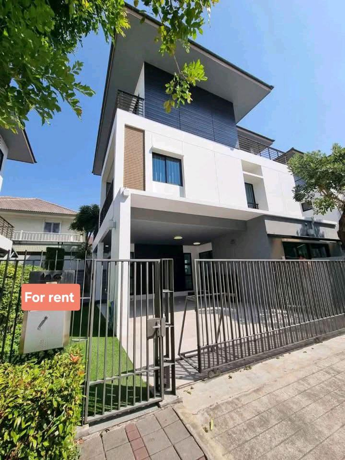 ให้เช่าบ้านลาดกระบัง สุวรรณภูมิ : 🔥🔥 House for Rent Lumpini Suan Luang Rama IX Village 🔥🔥 Near Suan Luang Rama IX Park