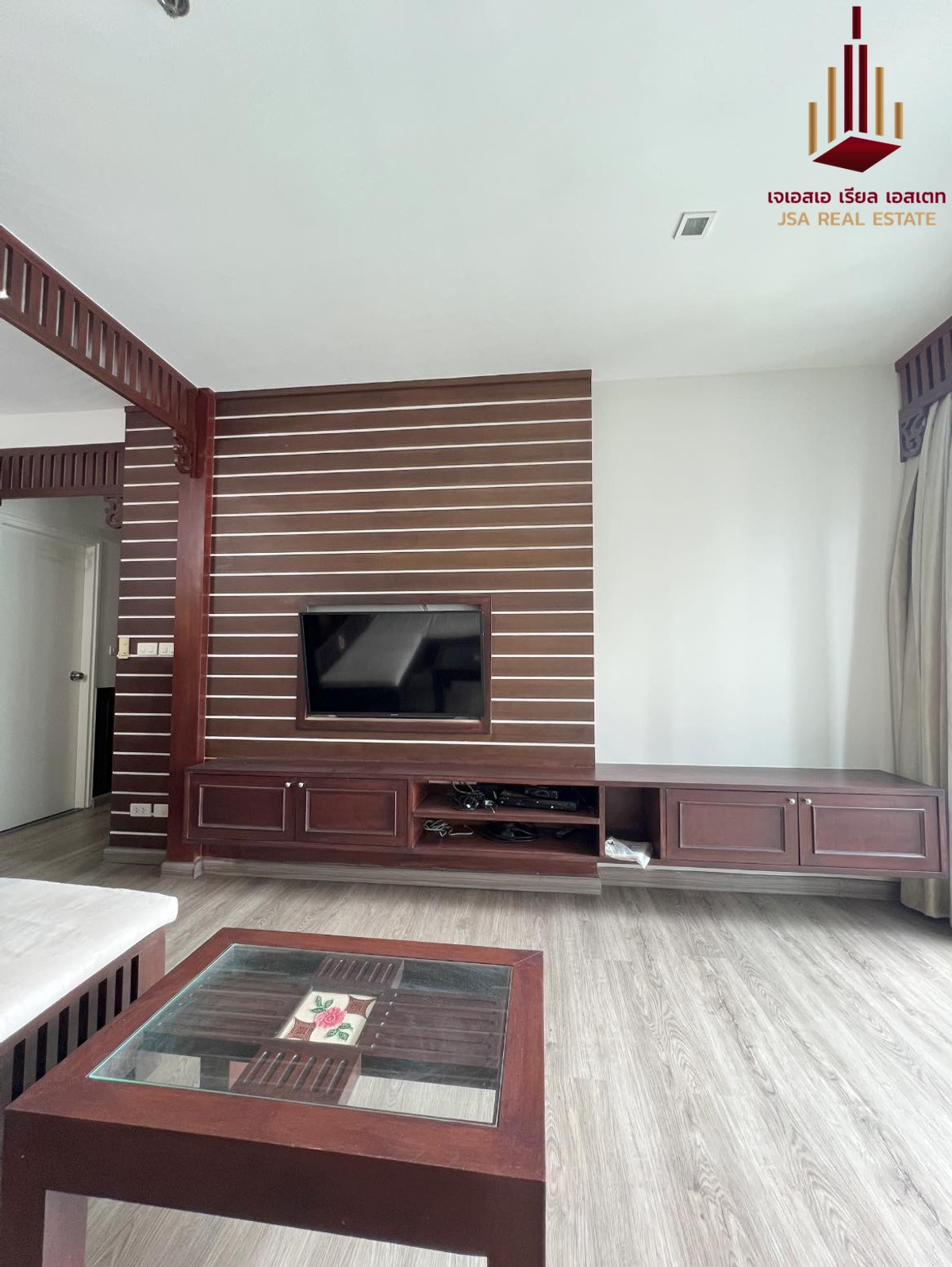 For RentCondoSukhumvit, Asoke, Thonglor : ✨ For Rent: Noble Remix Condo ✨ 💰 Only 50,000 THB/month