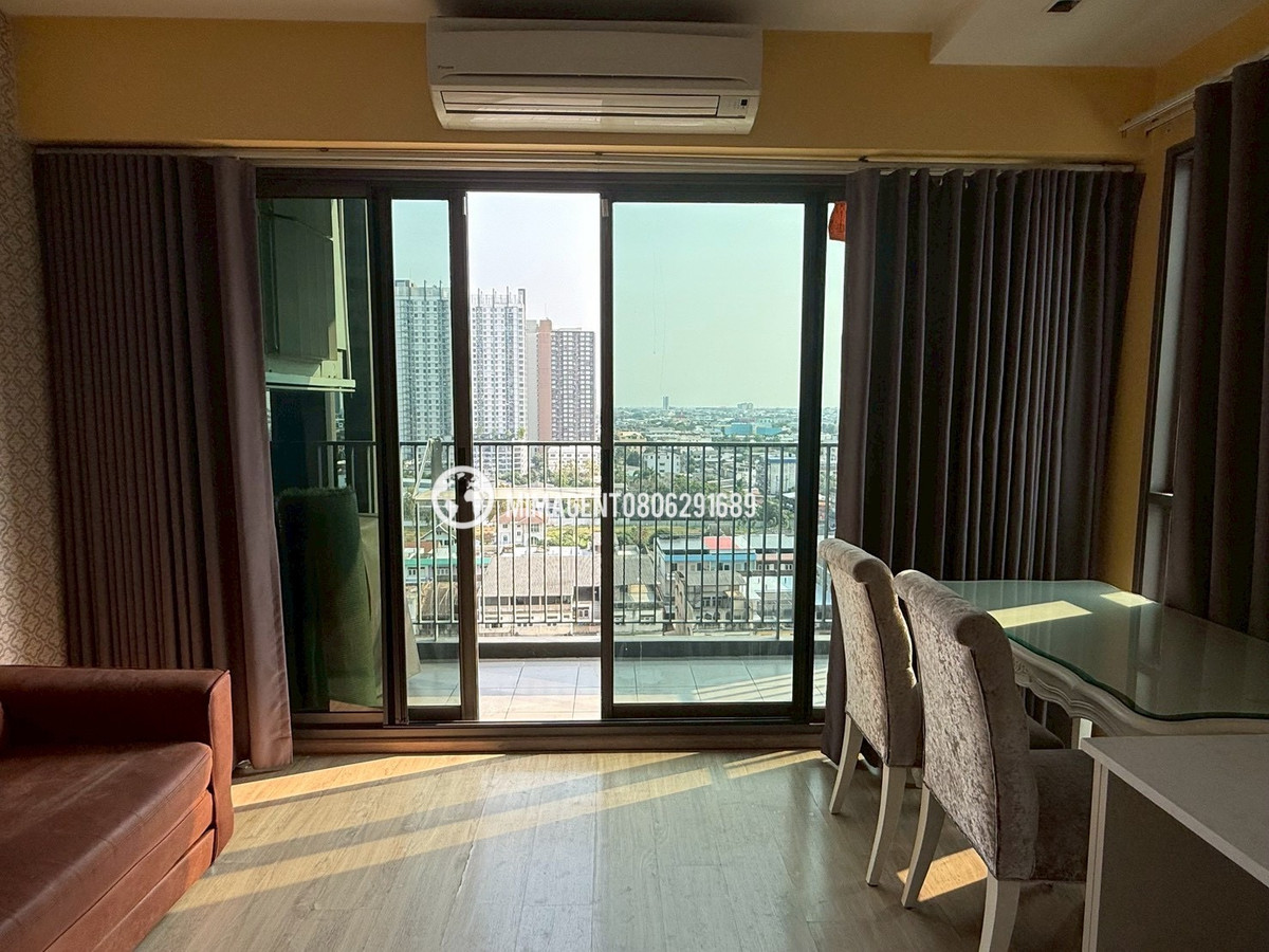 For SaleCondoThaphra, Talat Phlu, Wutthakat : 𝗪𝗵𝗶𝘇𝗱𝗼𝗺 𝘀𝘁𝗮𝘁𝗶𝗼𝗻 𝗥𝗮𝘁𝗰𝗵𝗮𝗱𝗮-𝘁𝗵𝗮𝗽𝗿𝗮 Beautiful room, selling cheap 𝟳.𝟮 million.