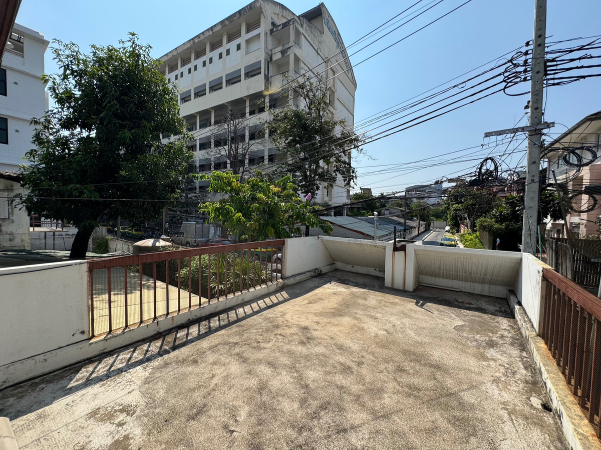 ให้เช่าบ้านสาทร นราธิวาส : ให้เช่า📍บ้านเดี่ยวทำธุรกิจ จาก BTS ช่องนนทรี 1.1 km จากถนนนราธิวาสเพียง 280m