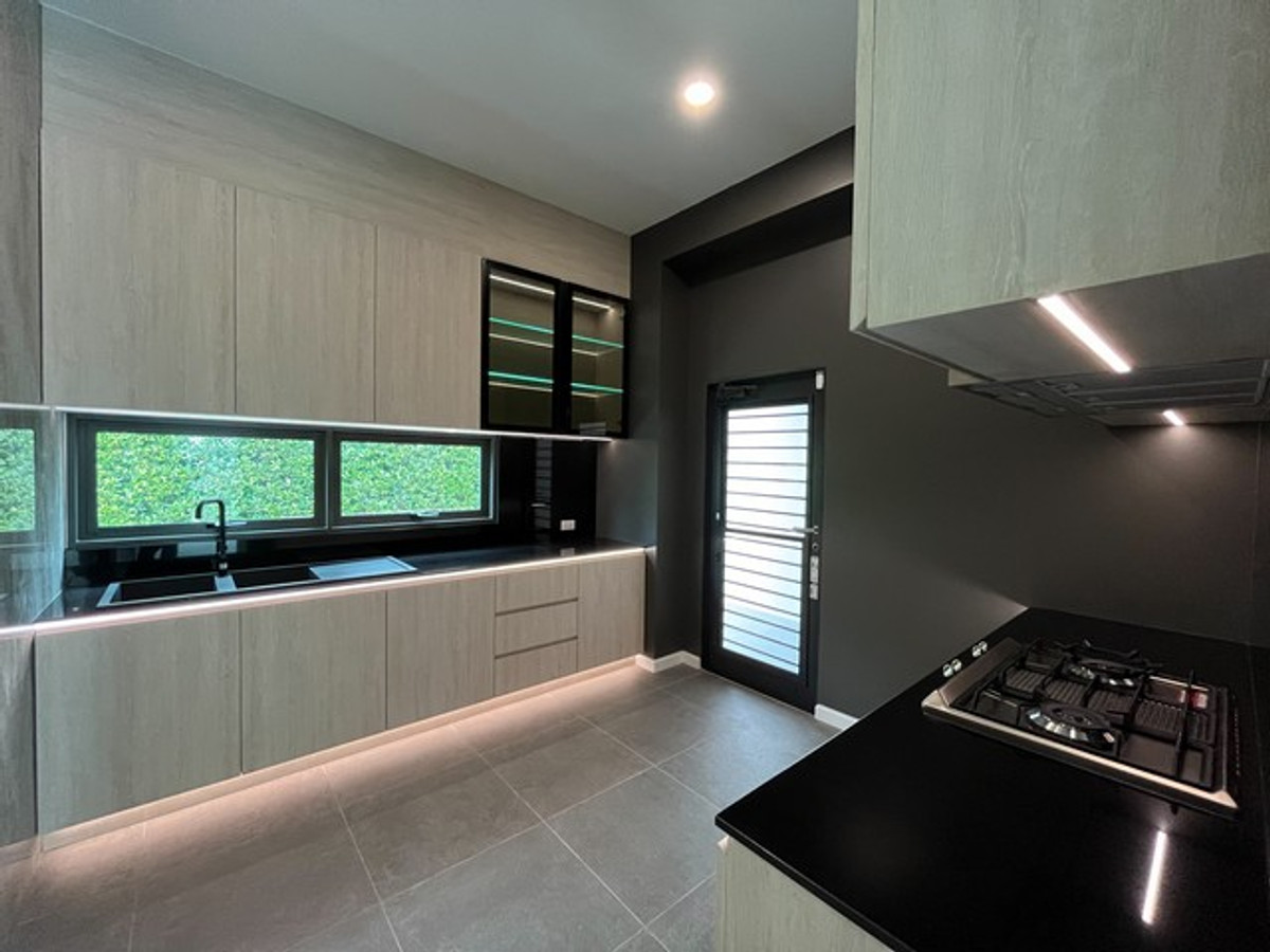 For SaleHousePinklao, Charansanitwong : House for sale, The Master Ratchaphruek - Pinklao project, land area 172 sq m, very special discount.