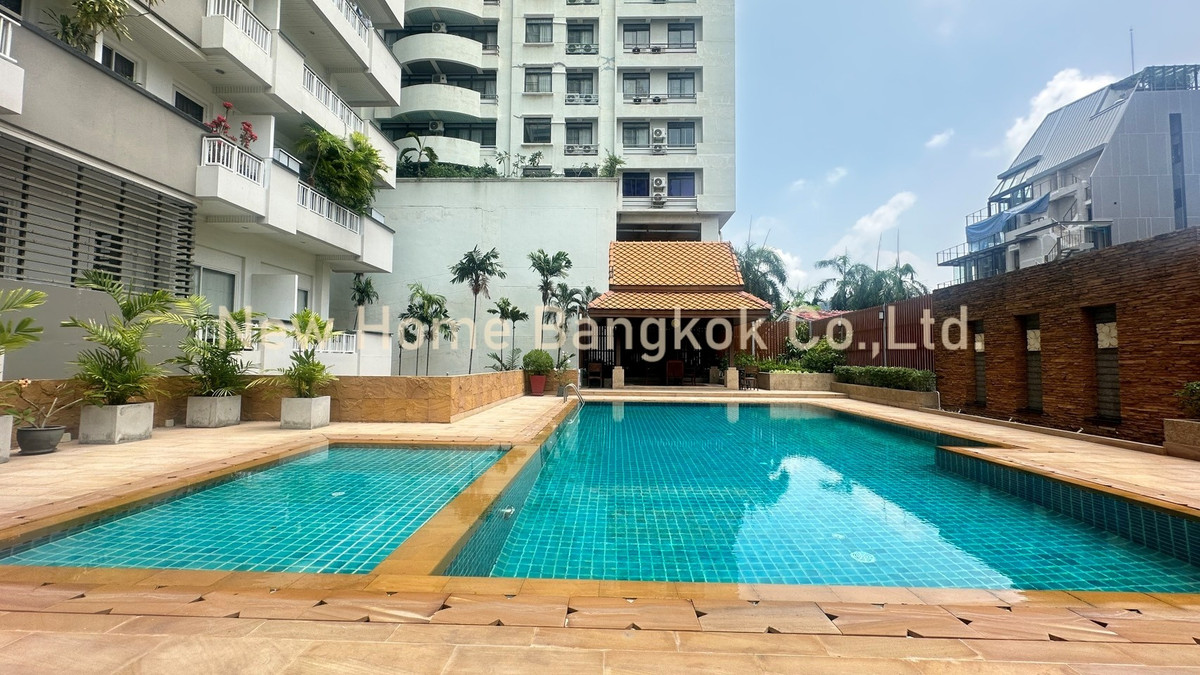 For RentCondoSathorn, Narathiwat : Luxury Condo for Rent – Sathorn | 250 sqm Corner Unit