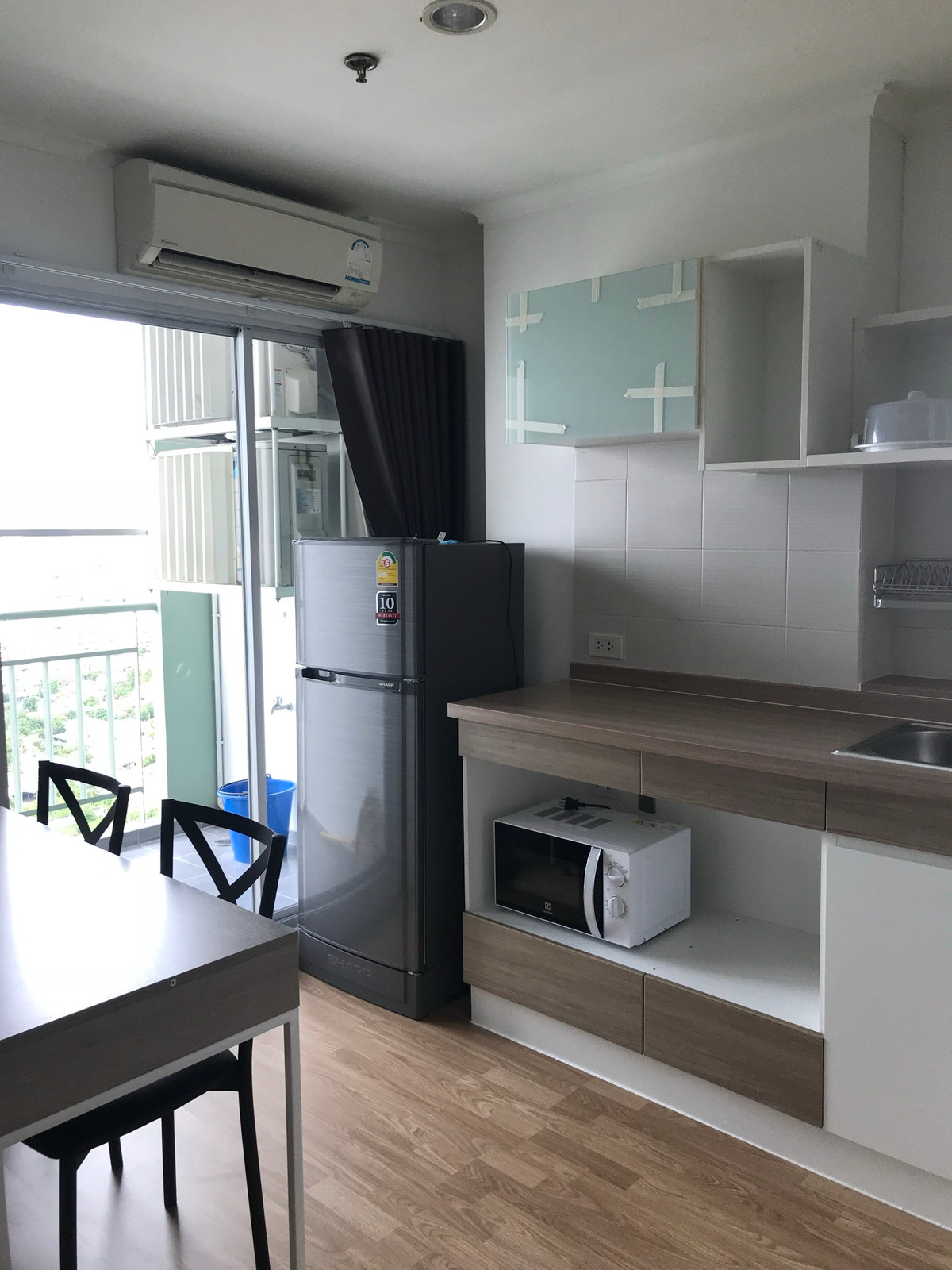 ให้เช่าคอนโดปิ่นเกล้า จรัญสนิทวงศ์ : ให้เช่า ห้องบิ้วอินตกแต่งสวย✅ รับจองห้องว่าง 30/05 คอนโด ลุมพินี พาร์ค ปิ่นเกล้า ใกล้รถไฟฟ้า MRT บางยี่ขัน