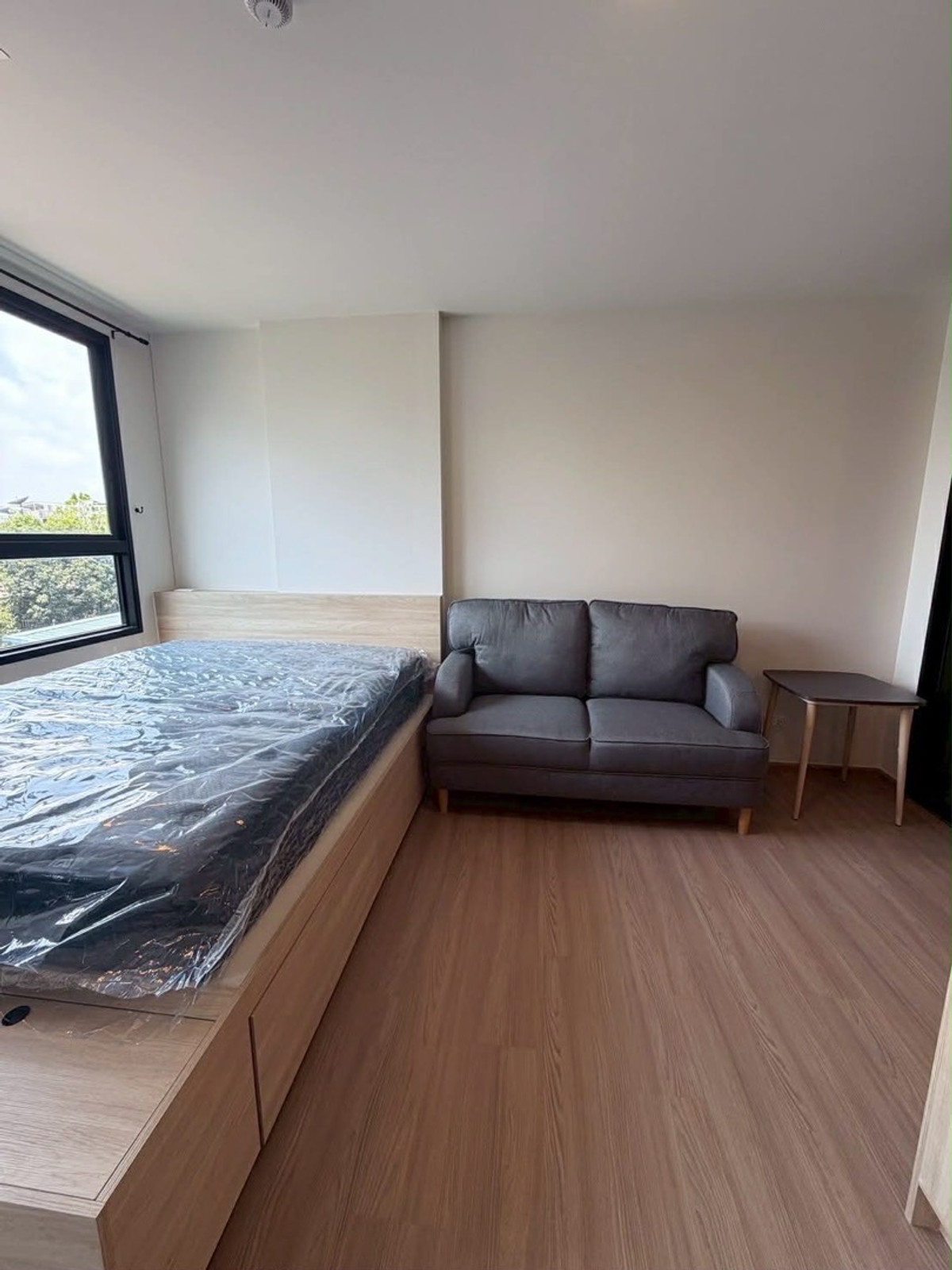 ให้เช่าคอนโดบางแค เพชรเกษม : โครงการ The Muve Bangwa จากแสนสิริ 
📍 ใกล้ มหาวิทยาลัยสยาม (300 เมตร)