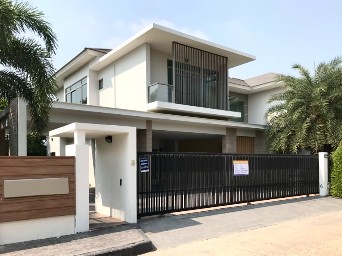 ขายบ้านลาดกระบัง สุวรรณภูมิ : เพอร์เฟค มาสเตอร์พีซ สุขุมวิท 77 / 5 ห้องนอน (ขาย), Perfect Masterpiece Sukhumvit 77 / 5 Bedrooms (FOR SALE) POON210