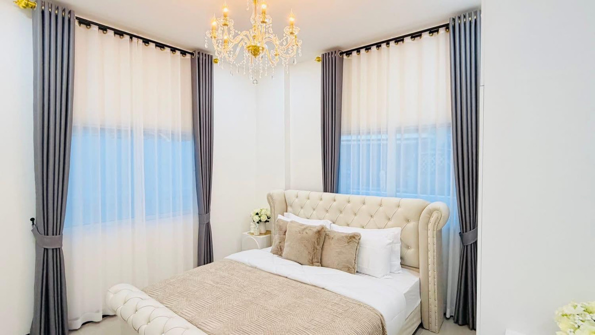 For SaleHousePattaya, Bangsaen, Chonburi : Classic Home 4 / 3 Bedrooms (For Sale), Classic Home 4 / 3 Bedrooms (FOR SALE) BEWN138