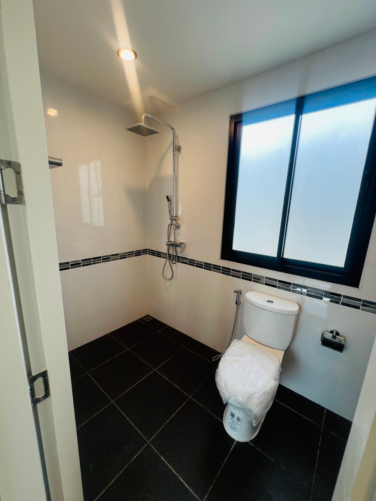 ขายบ้านพัทยา บางแสน ชลบุรี สัตหีบ : บ้านเดี่ยว นิบบาน่า เชด / 4 ห้องนอน (ขาย), House Nibbana Shade / 4 Bedrooms (FOR SALE) AM113