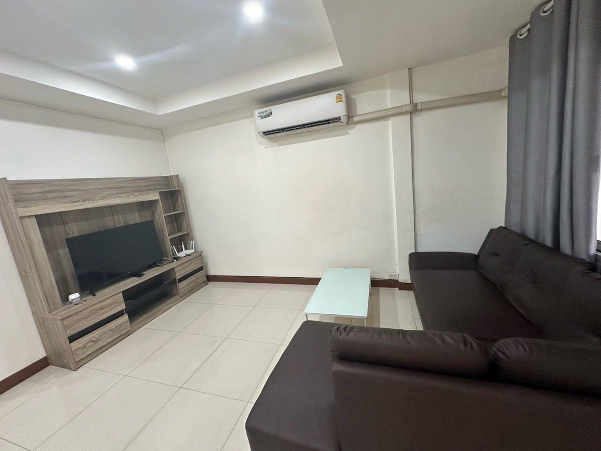 ให้เช่าทาวน์โฮมรัชดา ห้วยขวาง : 🏠[For Rent] Townhome Huai Kwang ห้วยขวางรัชดา18 : 3 Bedrooms 4 Bathrooms🔆