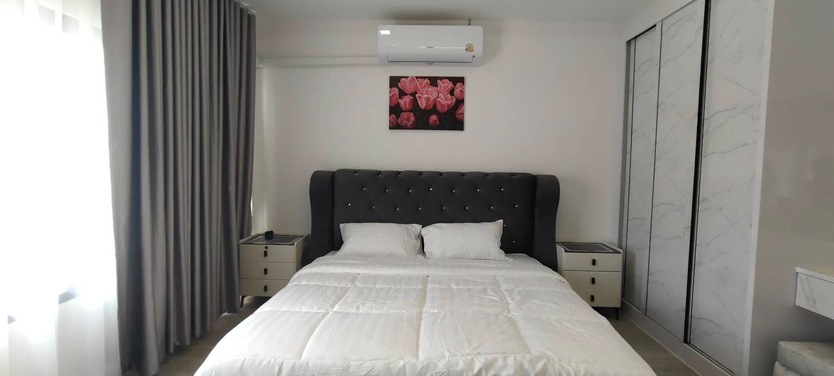 For SaleTownhomePattaya, Bangsaen, Chonburi : Chatkaew Group Village Phase 1 / 2 Bedrooms (FOR SALE) BEWN141