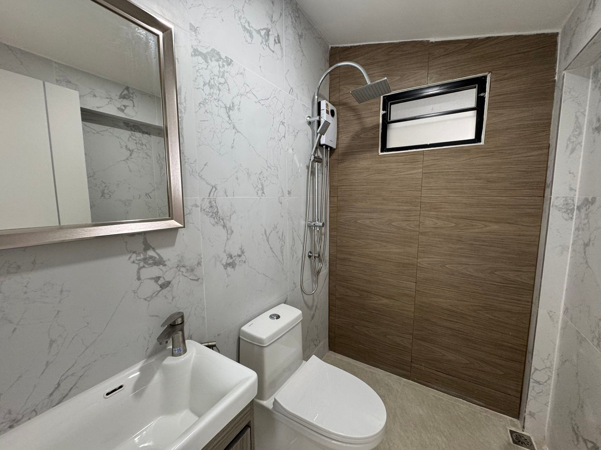 ขายบ้านพัทยา บางแสน ชลบุรี สัตหีบ : บ้านเดี่ยว หมู่บ้านเพิ่มทรัพย์ / 4 ห้องนอน (ขาย), House Permsab Village / 4 Bedrooms (FOR SALE) BEWN150