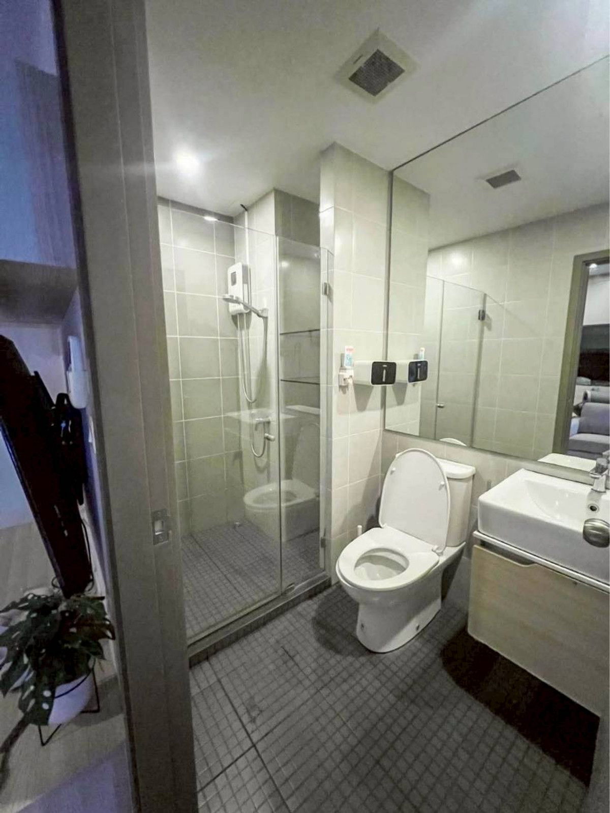 ให้เช่าคอนโดบางนา แบริ่ง ลาซาล : ✅ IDO2136 ✅ Line : @p2nproperty