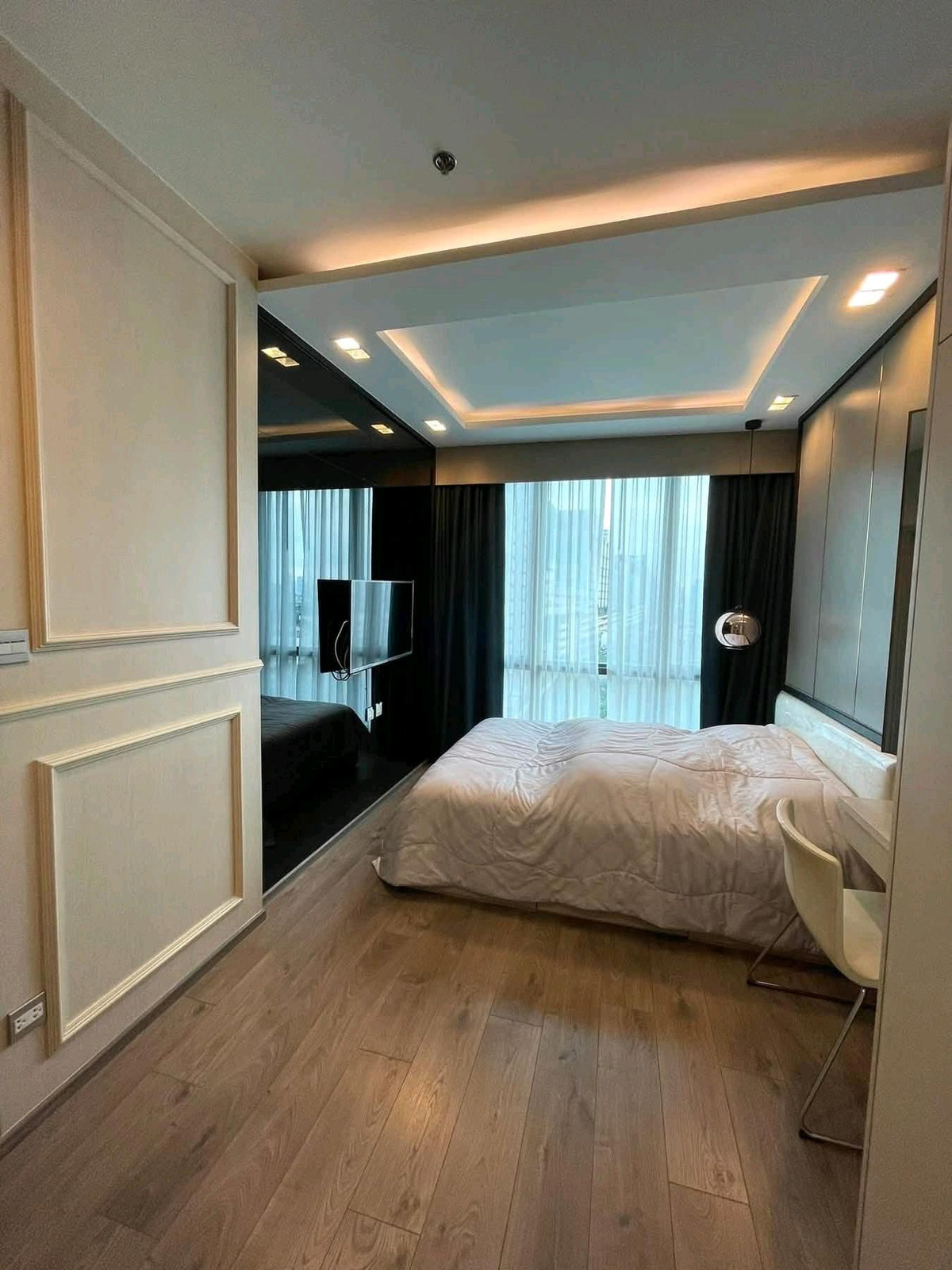 For RentCondoLadprao, Central Ladprao : Beautiful room, built-in throughout the room, next to MRT Lat Phrao, very convenient to travel 🚆✨️