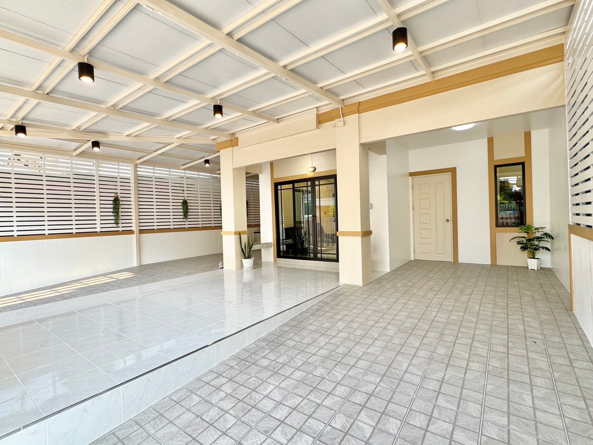 ขายนนทบุรี บางใหญ่ บางบัวทอง : ขายบ้านแฝดพฤกษา 19 วัดลาดปลาดุก 35 ตร.ว. หน้ากว้าง 10 ม. จอดรถ 3 คัน ฟรีโอน