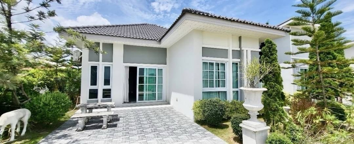 ขายพัทยา บางแสน ชลบุรี สัตหีบ : บ้านแฝดอิสระสไตล์บ้านเดี่ยว อิสระแห่งการพักผ่อน 