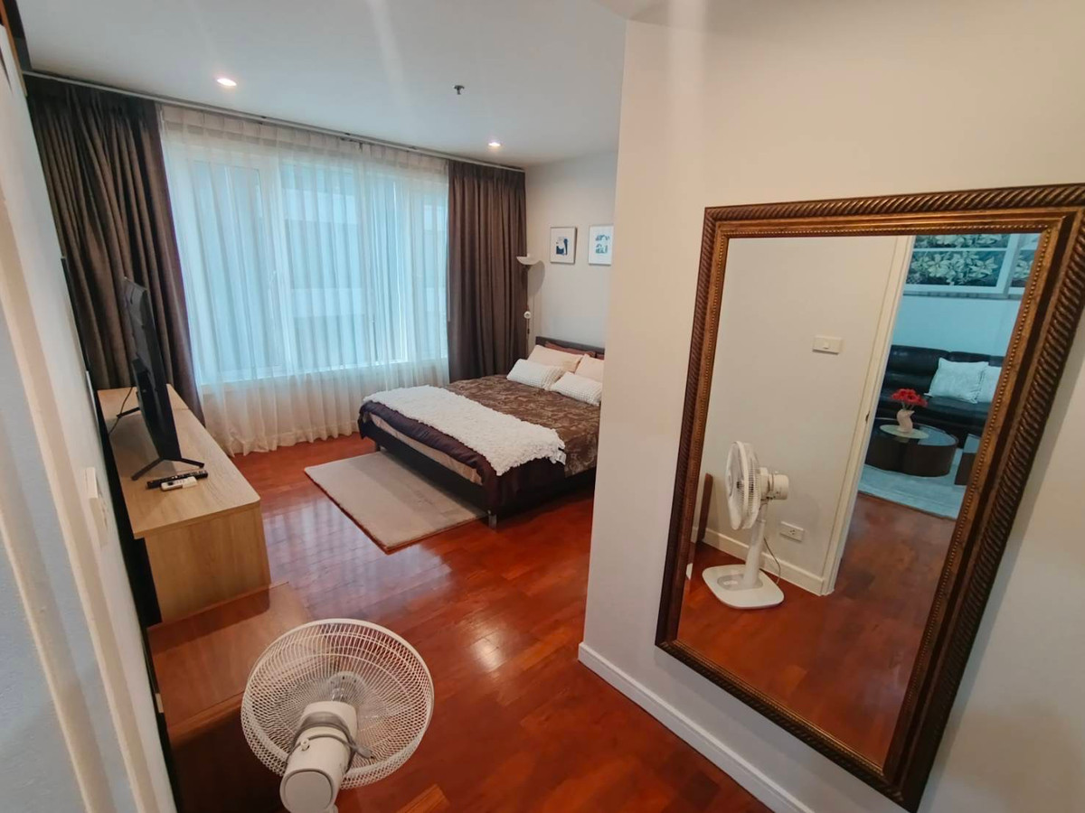 ให้เช่าคอนโดสุขุมวิท อโศก ทองหล่อ : ให้เช่า Baan Siri 24 ราคา 55,000 บาท [MKr260404]