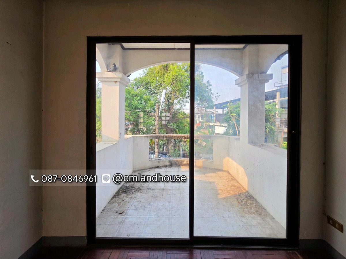 ขายบ้านเชียงใหม่ : ถูกกว่าคุ้มกว่าคอนโด! บ้านวรุณนิเวศน์ ต.แม่เหียะ อ.เมือง ใกล้แยกแม่เหียะ บิ๊กซี แม็คโคร IKEA 2 กม. ใกล้เซ็นทรัลแอร์พอร์ต 4 กม. ใกล้สนามบิน 5 กม. (ขายตามสภาพต้องปรับปรุง)