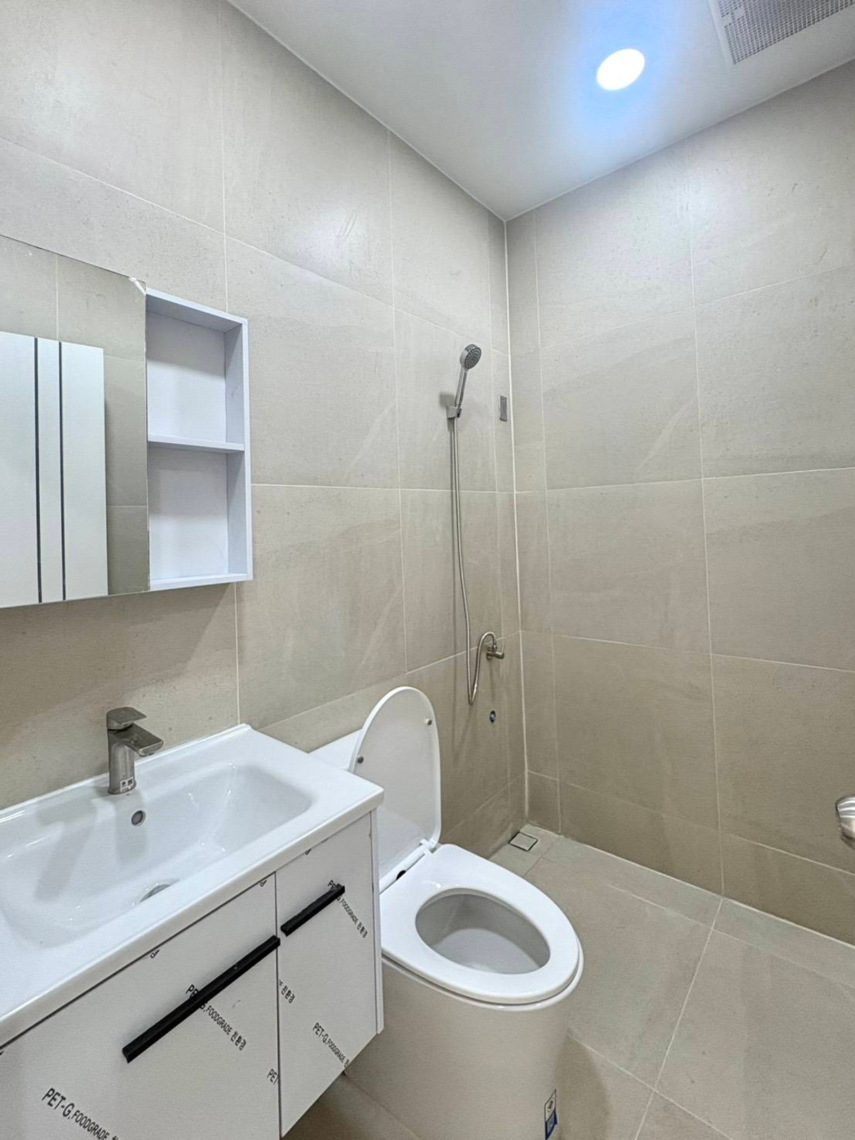 ขายทาวน์โฮมโชคชัย4 ลาดพร้าว71 : K-6833 ขายด่วน ! ทาวน์โฮม รีโนเวทใหม่ เกตุนุติการ์เด้น นาคนิวาส 38 พร้อมอยู่