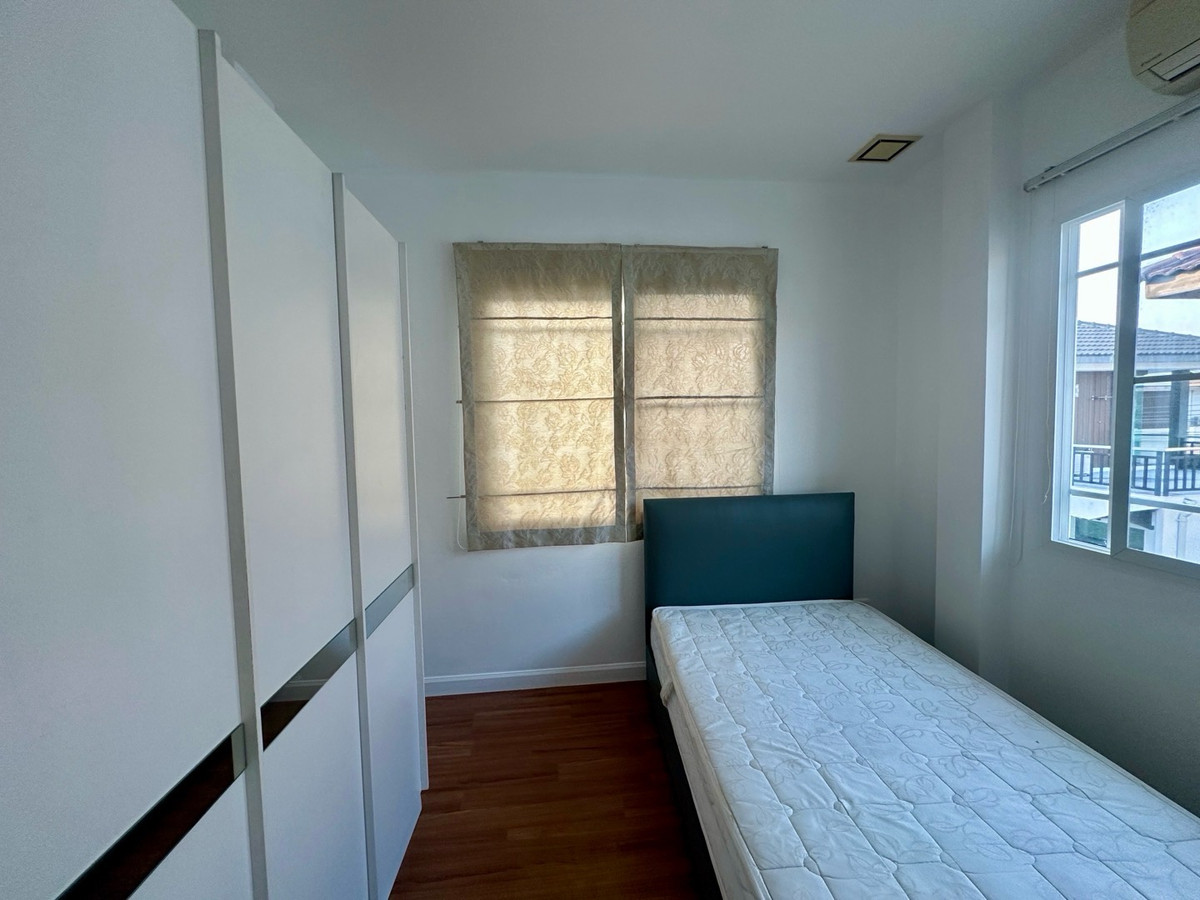 ให้เช่าบ้านลาดกระบัง สุวรรณภูมิ : 🐶 ย้ายเข้าได้ทันที! บ้านเดี่ยว 2 ชั้น พื้นที่กว้าง เลี้ยงน้องหมา-แมวได้ รับสัญญาเช่าระยะสั้น
