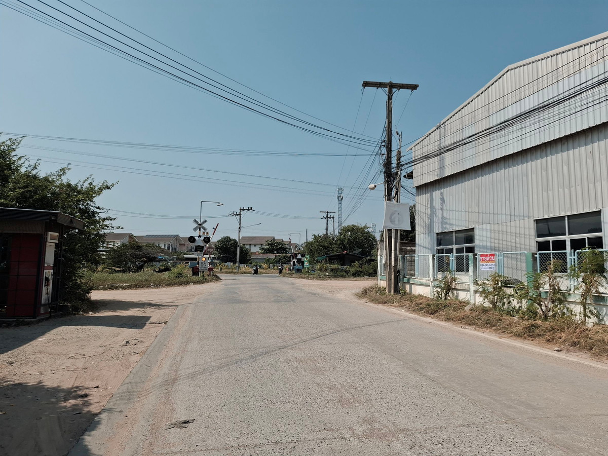 ขายโกดังพัทยา บางแสน ชลบุรี สัตหีบ : อาคารโกดัง พร้อมสิ่งปลูกสร้าง ซอย ชากยายจีน ถนน ทุ่งศุขลา ตำบล ทุ่งสขลา อำเภอศรีราชา ชลบุรี ⚡ราคาถูก! 25,000,000 บาท⚡