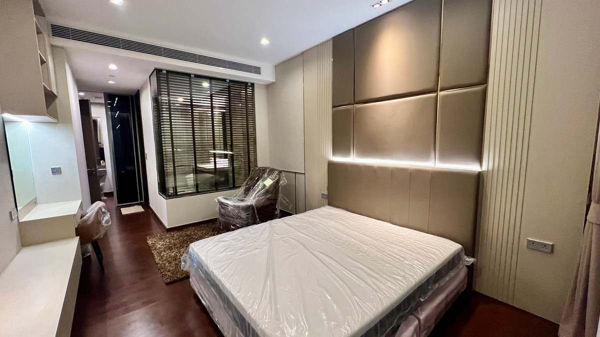 ให้เช่าคอนโดนานา : ให้เช่า Q1 Sukhumvit ราคา 110,000 บาท [MKr260339]