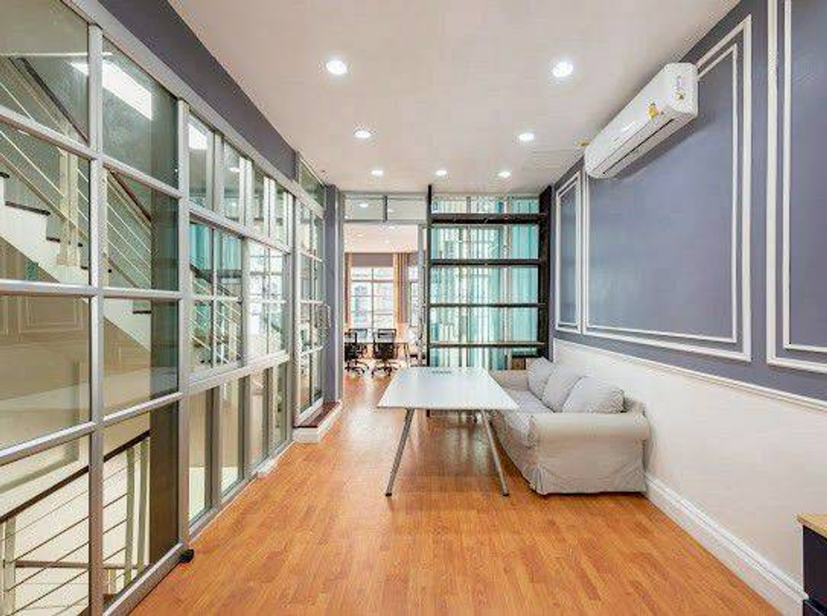 For RentTownhomeSapankwai,Jatujak : #L192🎉 310369 Town home for rent Baan Klang Muang The Paris Ratchavipha  