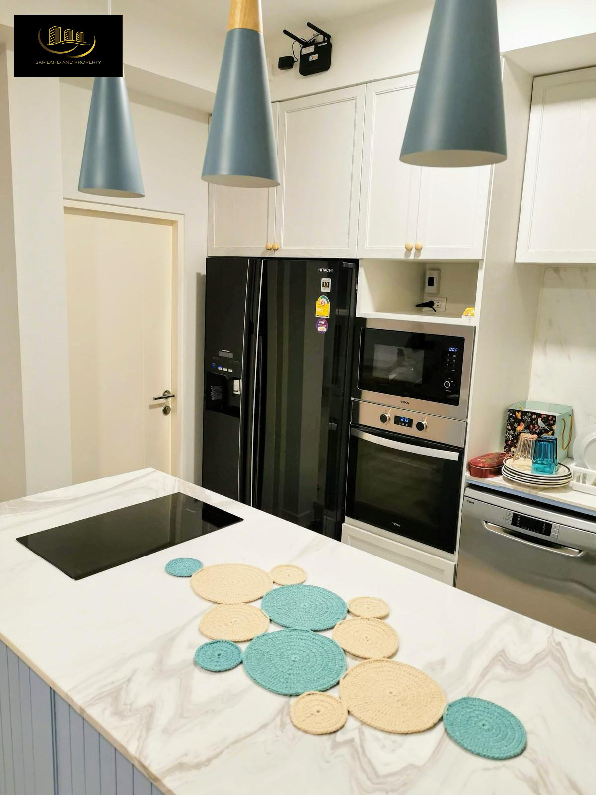 ให้เช่าทาวน์โฮมสมุทรปราการ สำโรง : ให้เช่าทาวน์โฮม Indy ศรีนครินทร์-แพรกษา ใกล้รถไฟฟ้า BTS ศรีนครินทร์ และใกล้โรบินสัน สมุทรปราการ