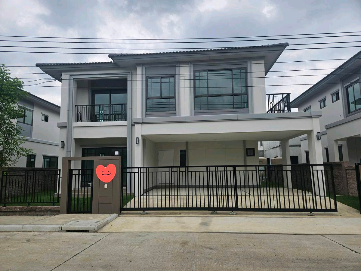 ขายบ้านมีนบุรี-ร่มเกล้า : ขายบ้านเดี่ยว 58 ตรว. 4 ห้องนอน 3ห้องน้ำ 3 ที่จอดรถ