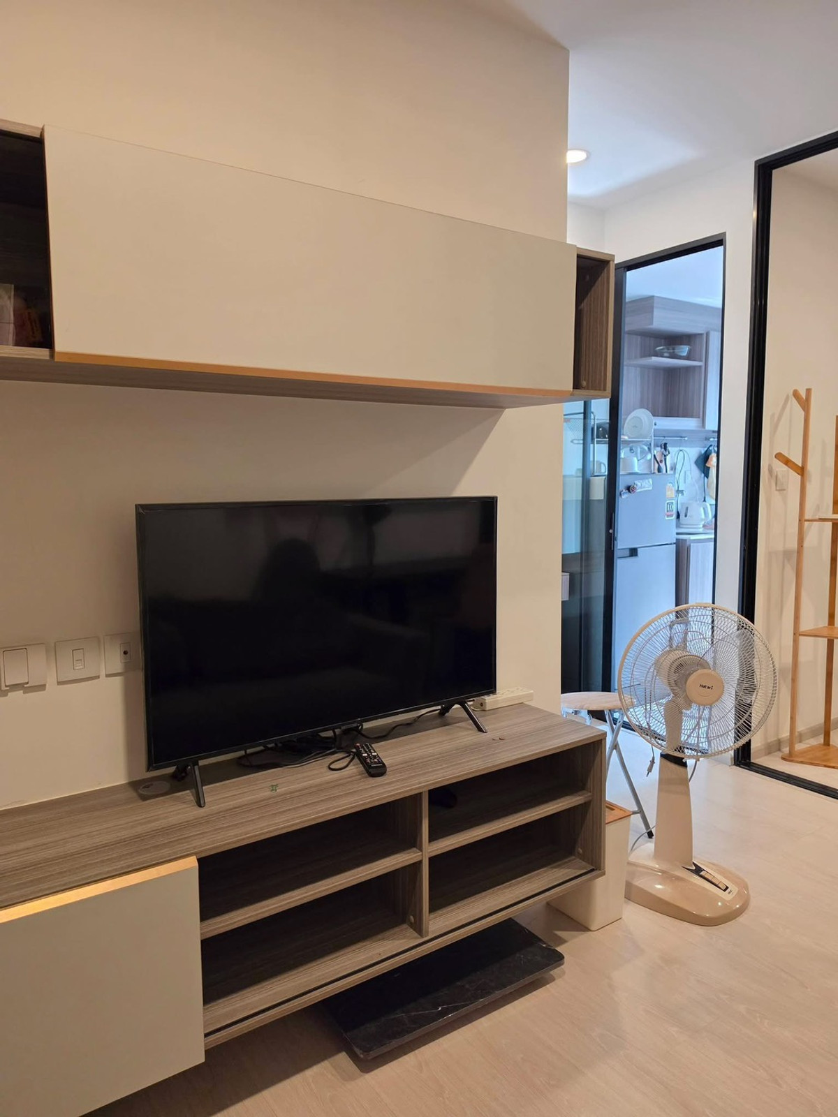 ให้เช่าคอนโดวิภาวดี ดอนเมือง หลักสี่ : 🔥 ห้องสวย ทำเลอินเตอร์เชนจ์ เดินทางสะดวกมาก ‼️ ให้เช่า Knightsbridge พหลโยธิน อินเตอร์เชนจ์ คอนโดทำเลทอง ห้องสวย เฟอร์นิเจอร์ + เครื่องใช้ไฟฟ้าครบ พร้อมเข้าอยู่ 1 พ.ค. 69 📍 (ตอบแชทไว รับสายไวมาก)