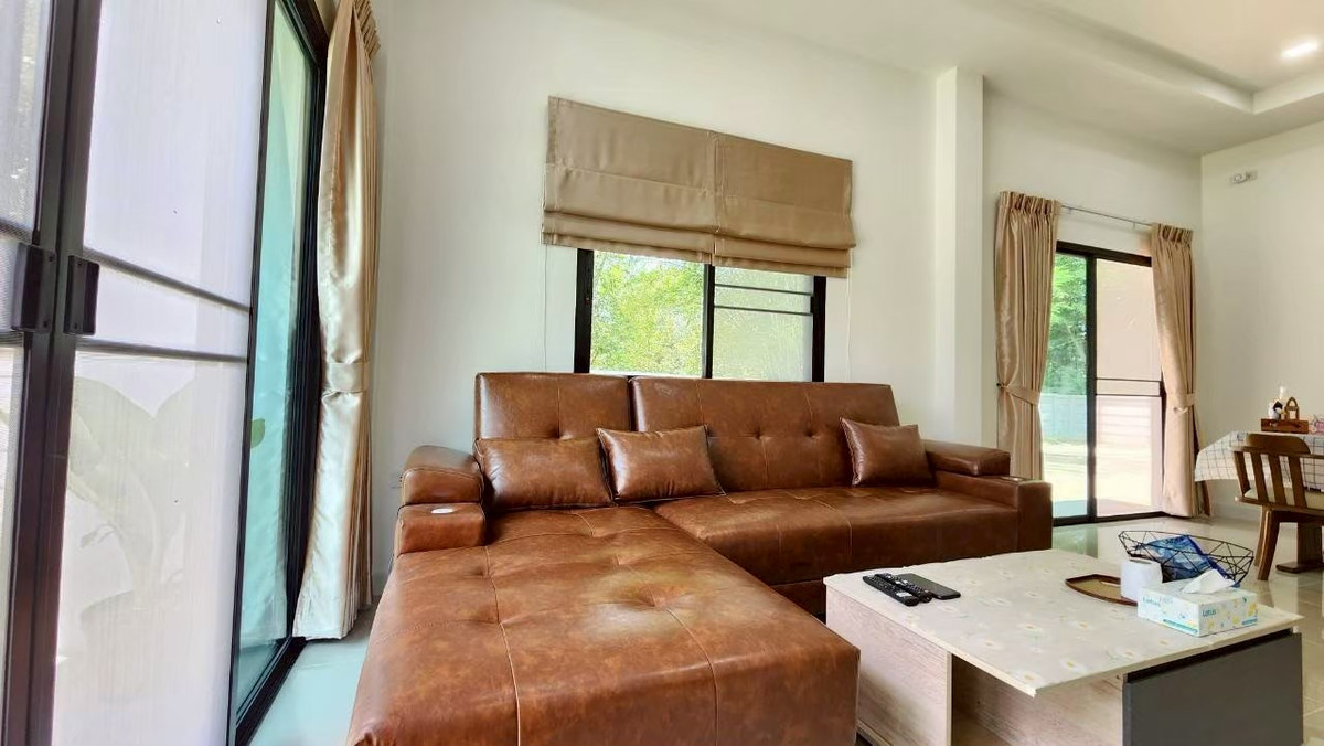 For SaleTownhomeRayong : Urgent sale, detached house, Sap Anan Living Home Village.